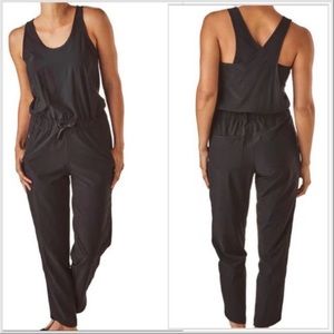 COPY - Patagonia Black Fleetwith Romper Size S 56995
